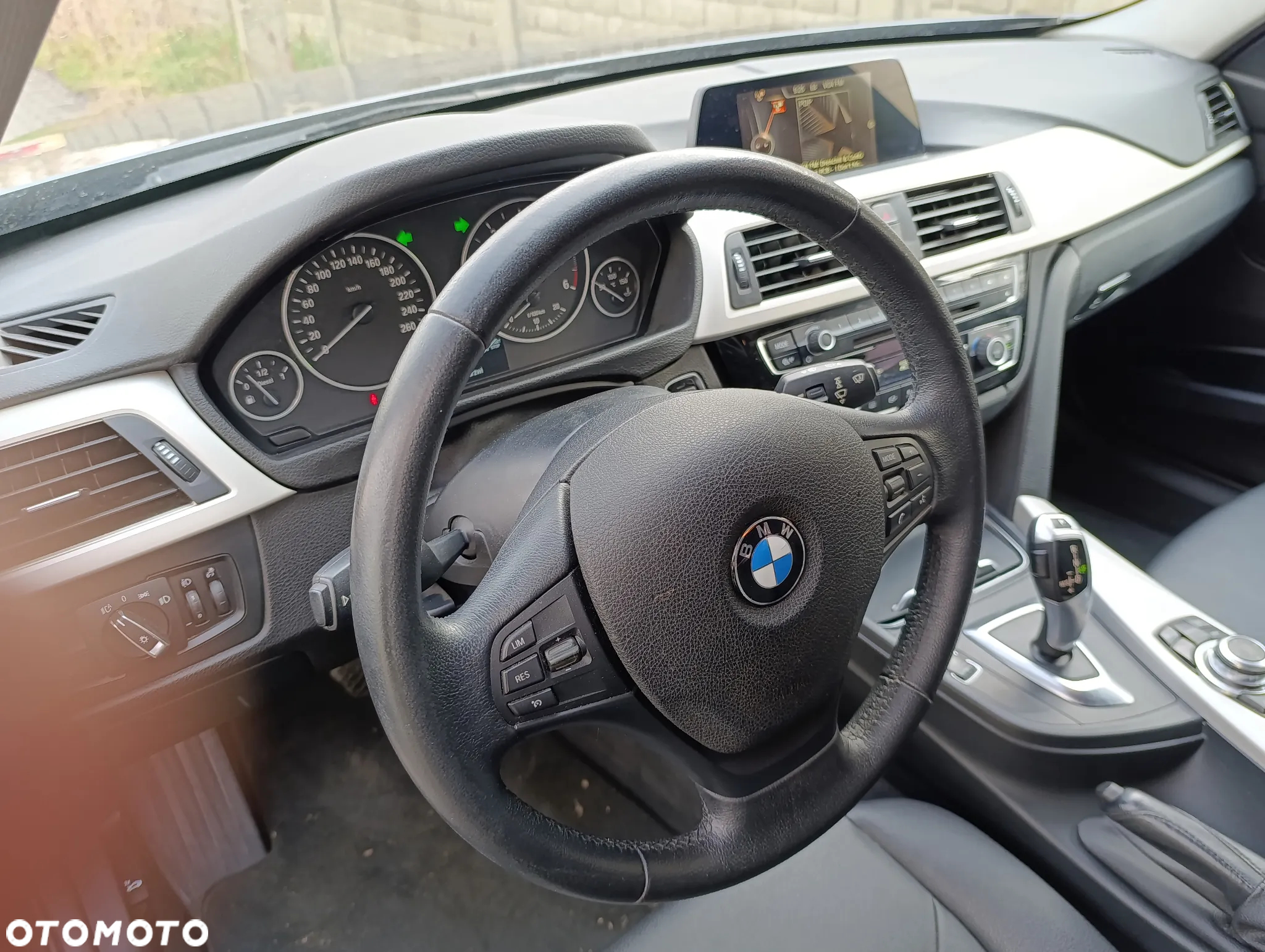 BMW Seria 3 318d Advantage - 10