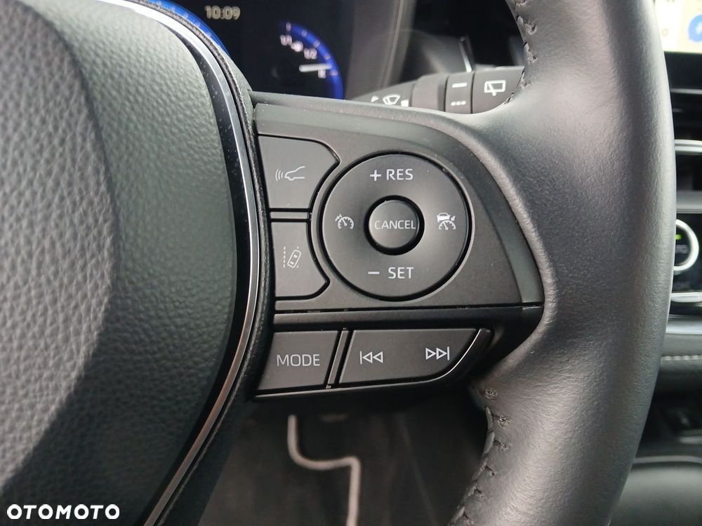 Toyota Corolla 2.0 Hybrid Comfort - 29