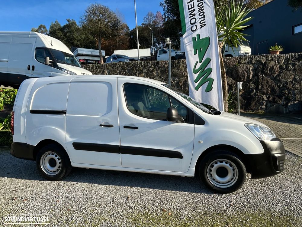 Citroën Berlingo 1.6HDI 3Lug. Longa - 21