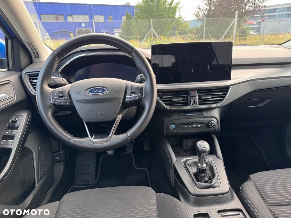 Ford Focus 1.0 EcoBoost Titanium X - 9
