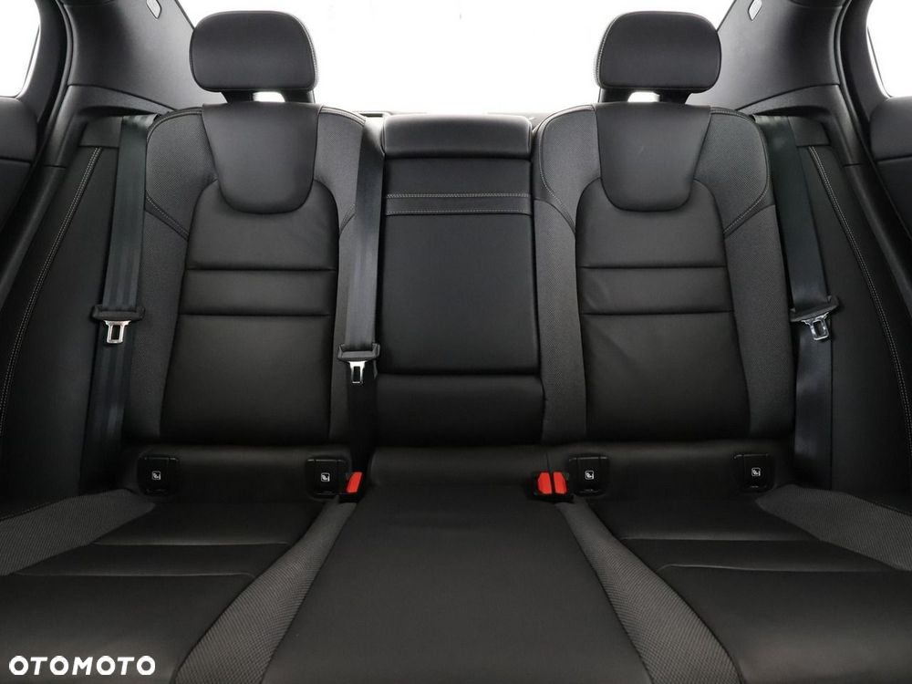 Volvo S60 - 19
