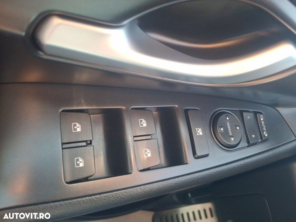 Hyundai i30 - 12