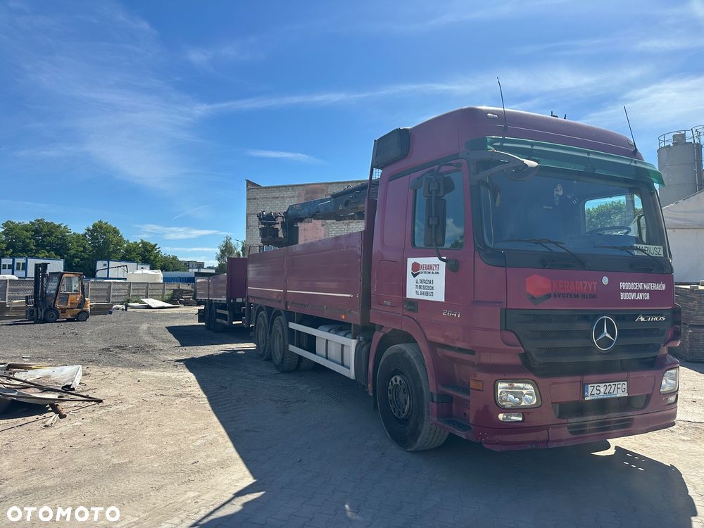 Mercedes-Benz Actros - 2