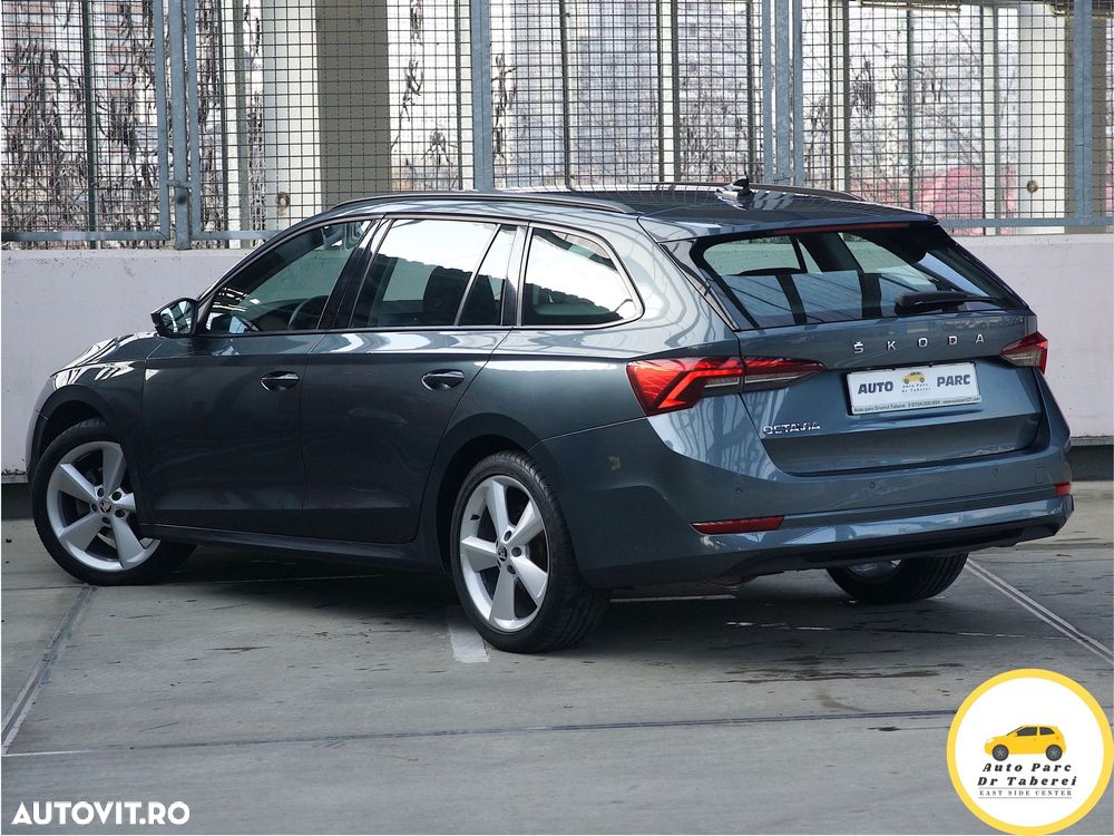 Skoda Octavia Combi Diesel 2.0 TDI DSG Style - 13