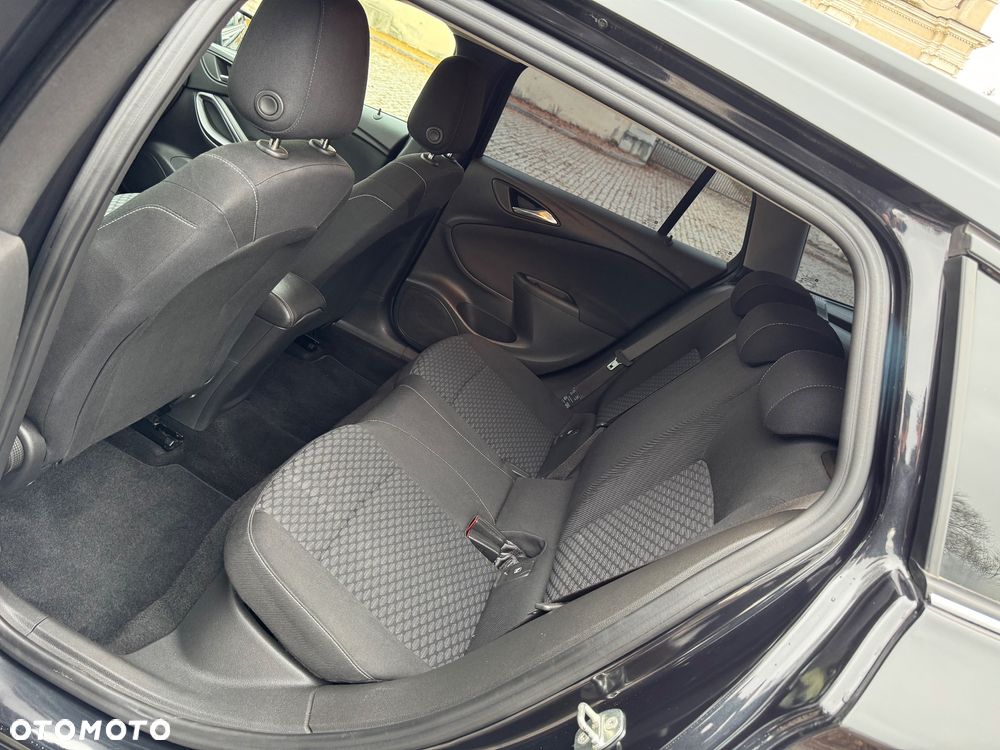 Opel Astra 1.6 CDTI Active - 23