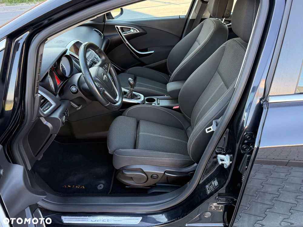 Opel Astra 1.4 T Sport - 21