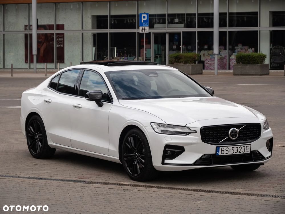Volvo S60 B5 B AWD R-Design - 3