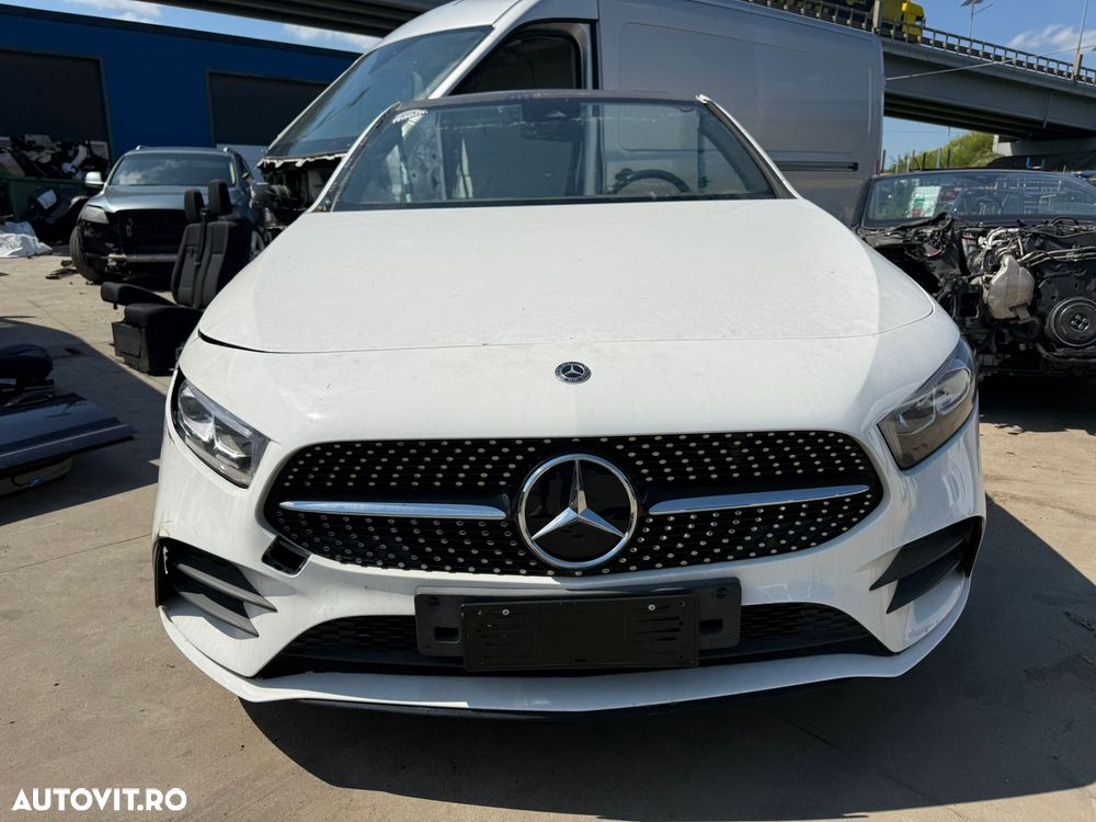 Bara / Capota / Faruri / Aripi / Usi  / Haion / Stopuri Mercedes A-Class W177 2018-2022 - 2