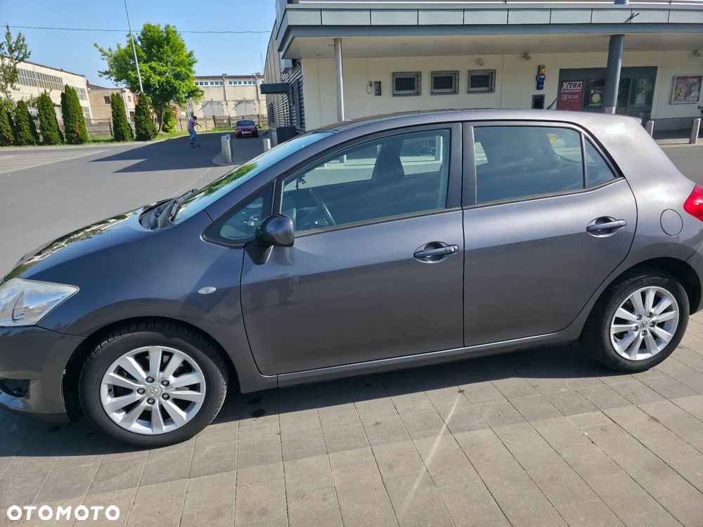 Toyota Auris - 6