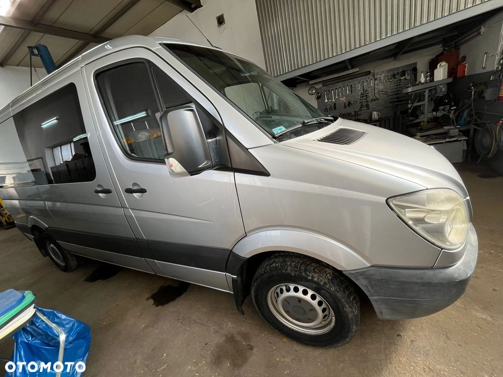Mercedes-Benz Sprinter - 5