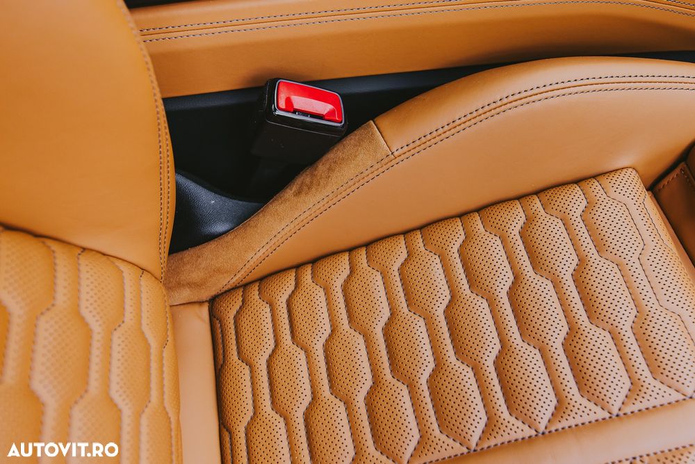 Audi RS6 Avant 4.0 TFSI quattro Tiptronic - 13