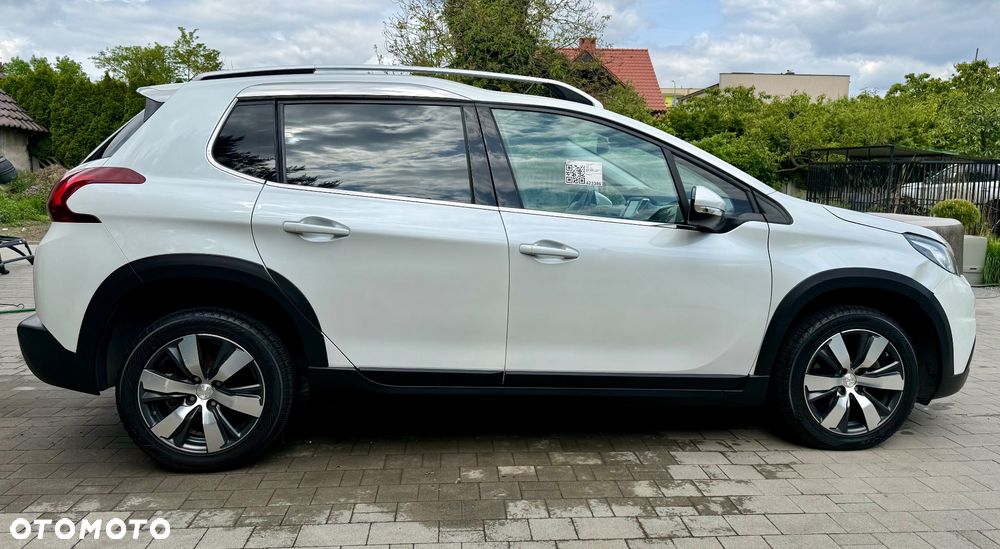 Peugeot 2008 PureTech 110 Stop&Start EAT6 Allure - 7