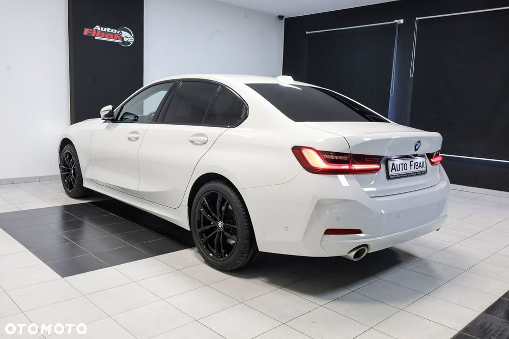 BMW Seria 3 - 10