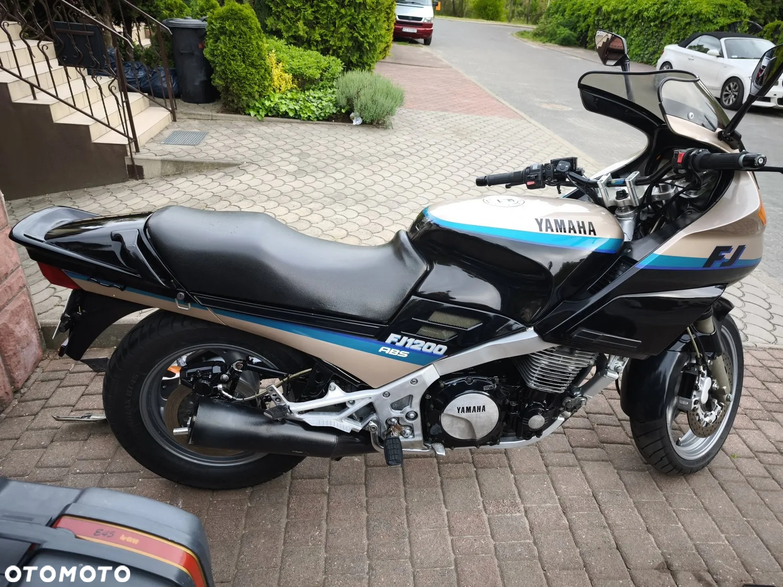 Yamaha FJ - 21