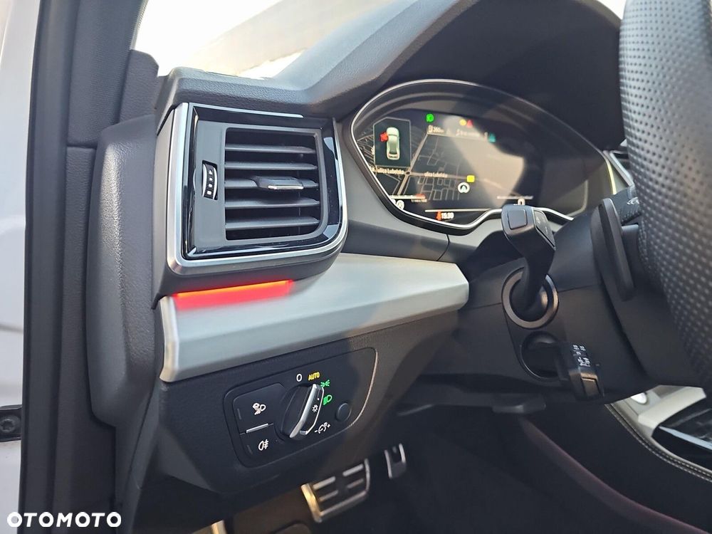 Audi Q5 Sportback - 11