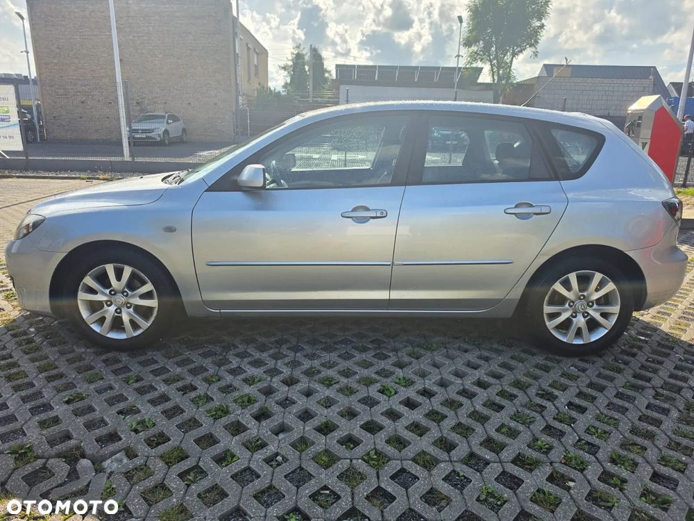 Mazda 3 - 5