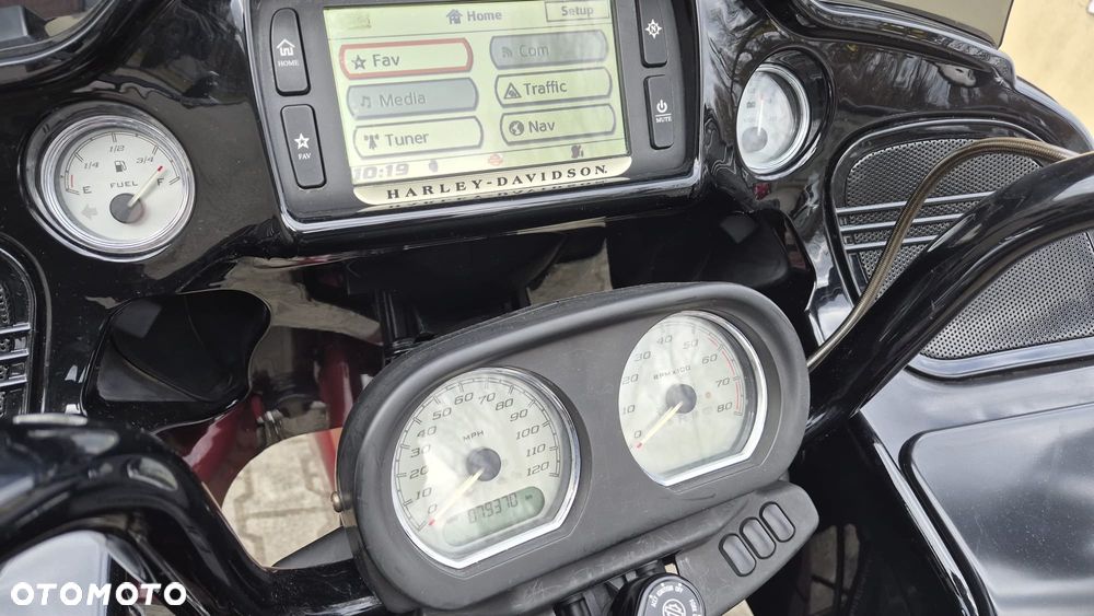 Harley-Davidson Touring Road Glide - 4