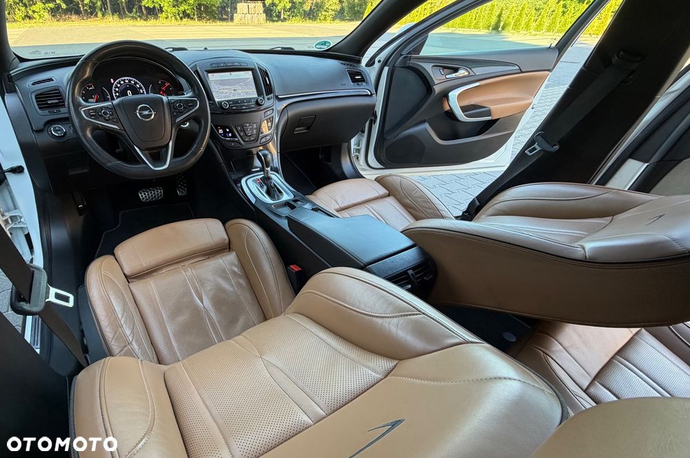 Opel Insignia - 26