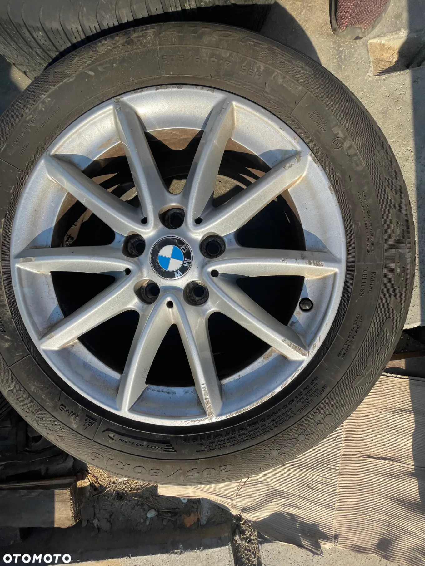 KOŁA FELGI BMW 205/60R16 - 2