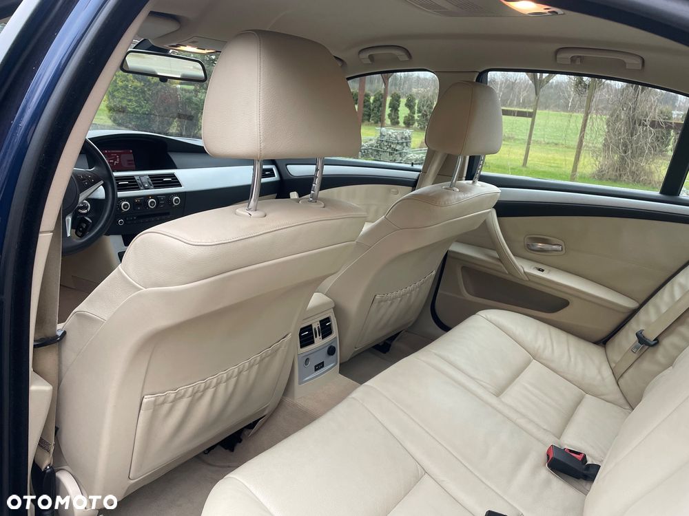 BMW Seria 5 530d Edition Exclusive - 18