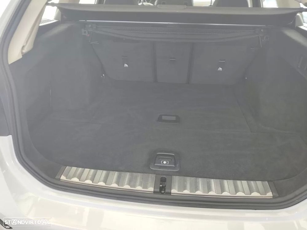 BMW 318 d Advantage - 23