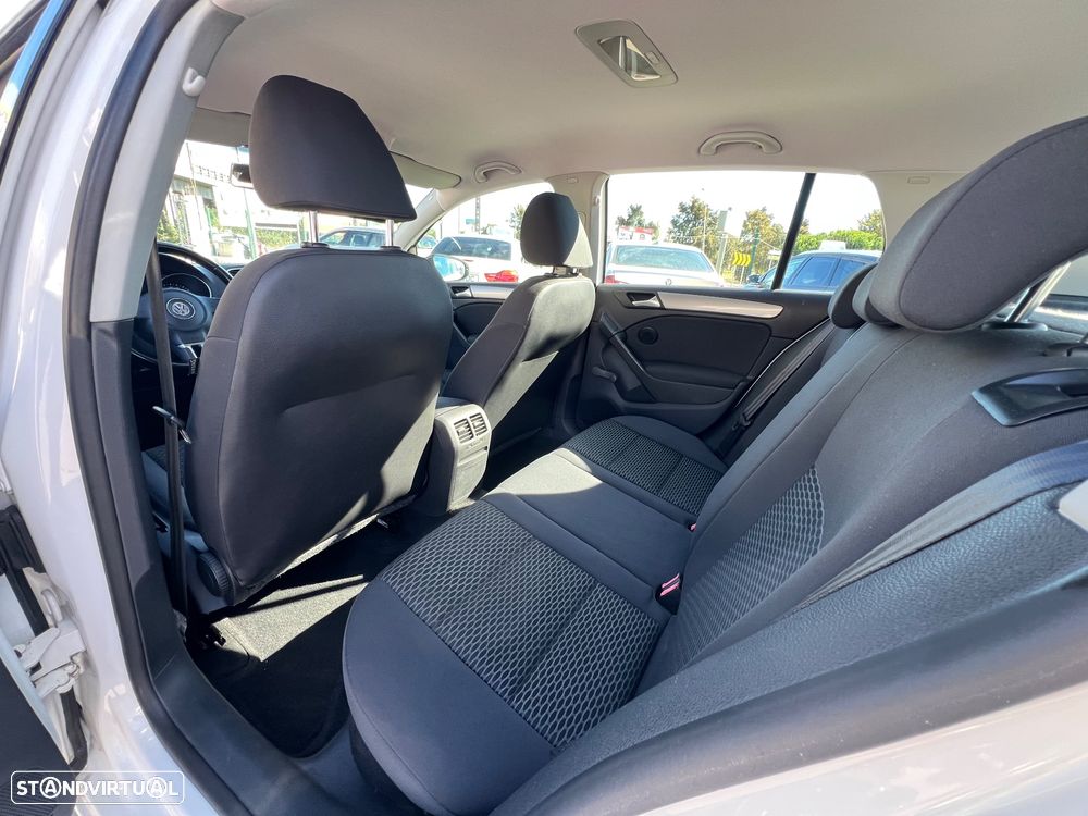 VW Golf 1.6 TDi Style - 12