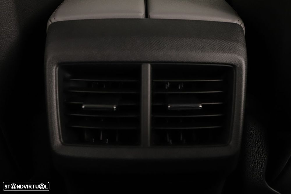 Citroën C5 Aircross 1.6 Hybrid Shine e-EAT8 - 20