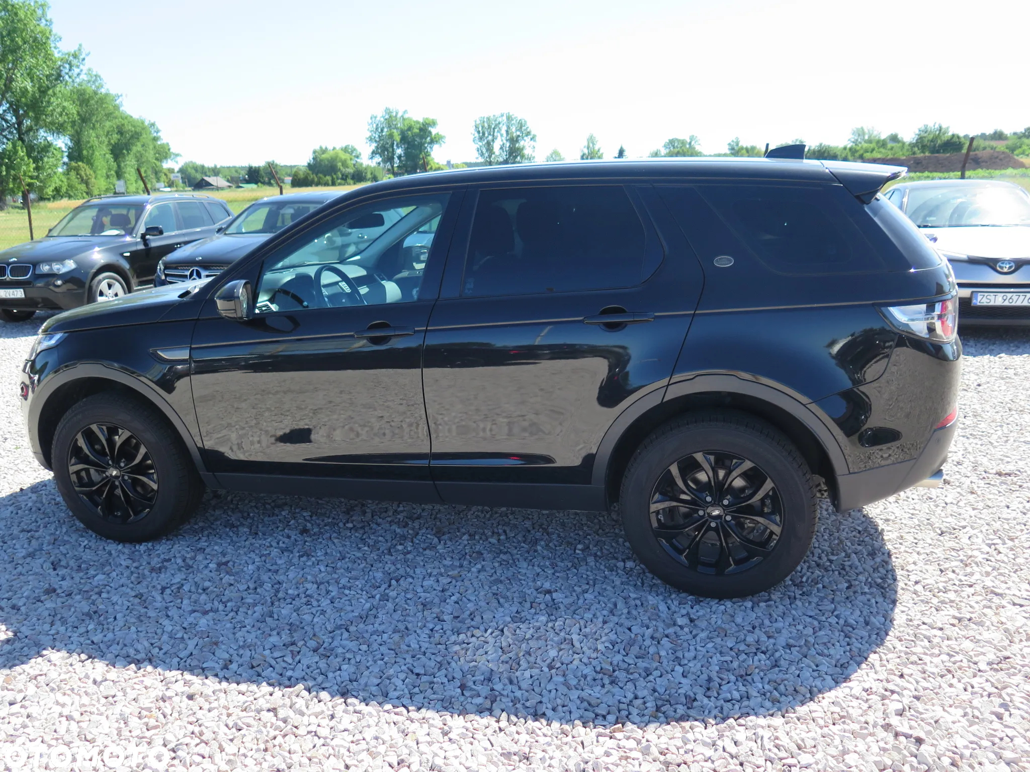 Land Rover Discovery Sport - 28