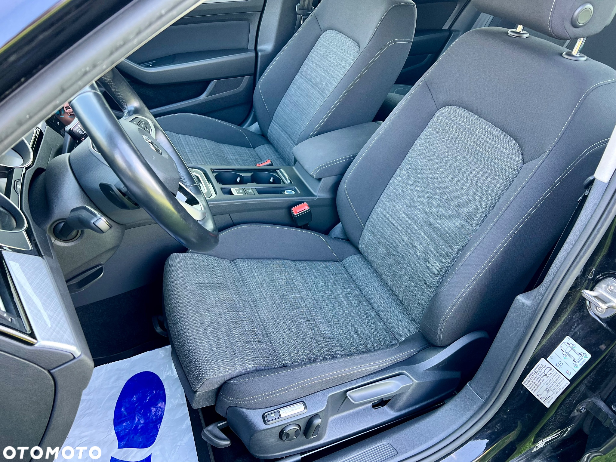 Volkswagen Passat 2.0 TDI BMT Comfortline DSG7 - 26