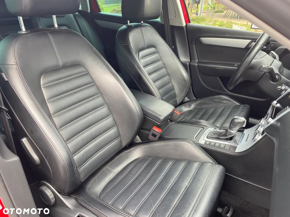 Volkswagen Passat Alltrack 2.0 TDI 4Motion DSG BlueMotion Tec - 27