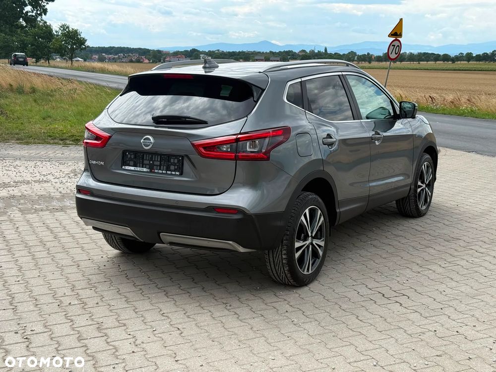 Nissan Qashqai 1.6 DCi ALL-MODE 4x4i ACENTA - 6