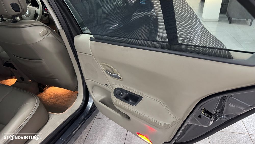 Renault Laguna 1.9 dCi Initiale - 37