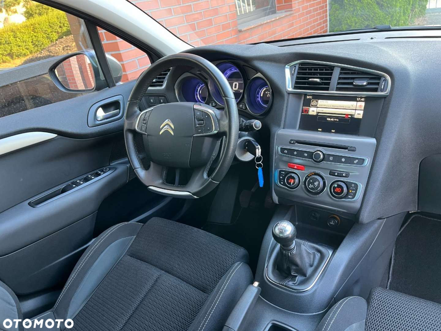 Citroën C4 PureTech 130 Stop&Start PLUS - 7