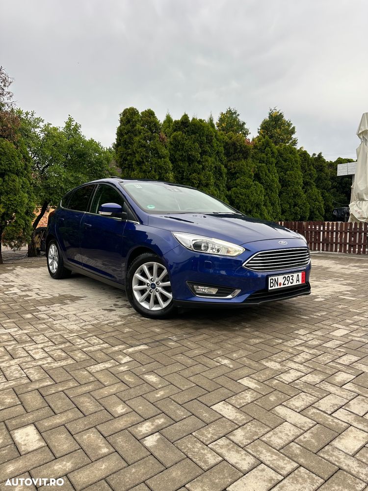Ford Focus 1.5 EcoBoost Titanium - 13