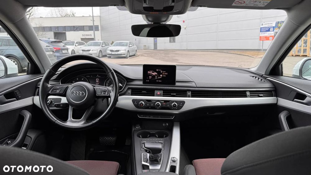 Audi A4 Limousine 2.0 TDI Design S tronic - 13