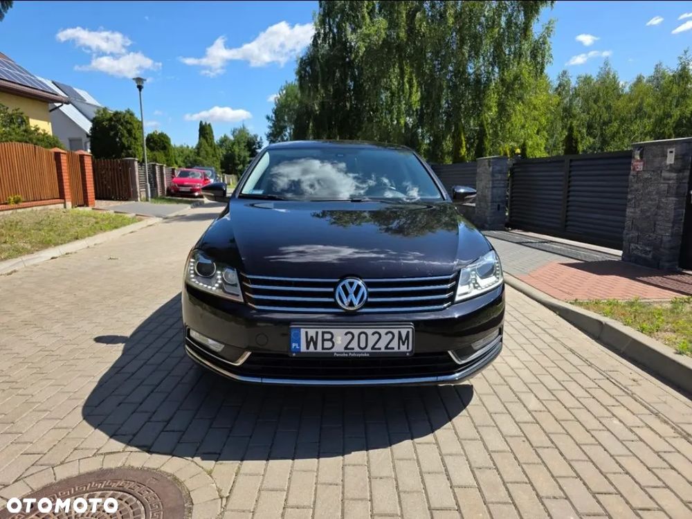 Volkswagen Passat 2.0 TDI Comfortline - 13