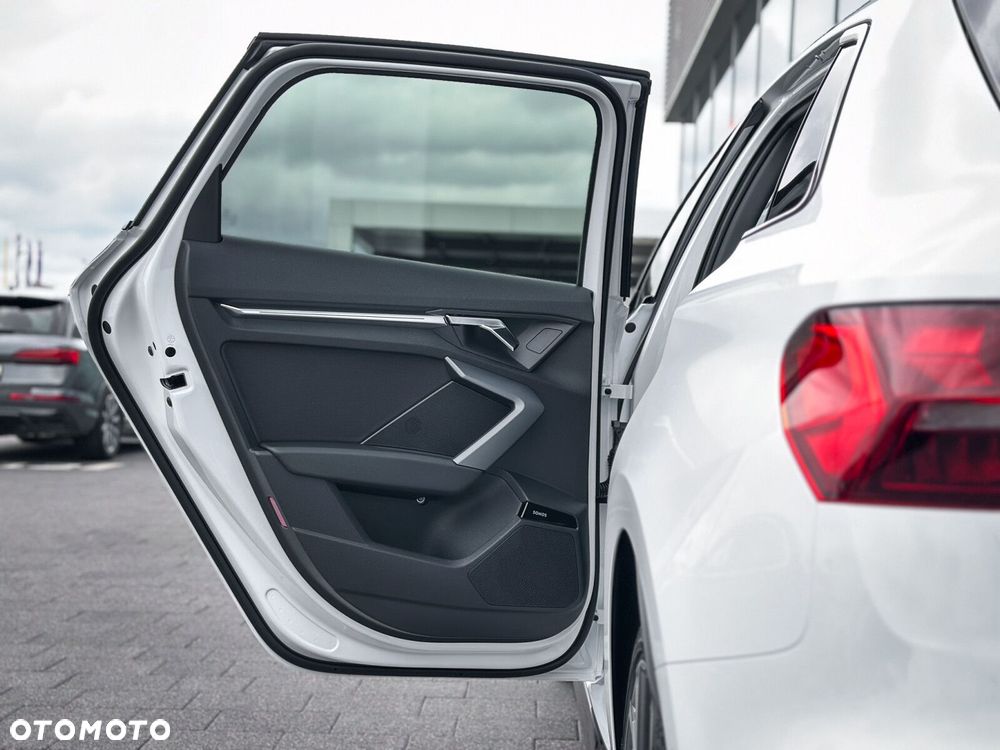 Audi A3 Sportback - 37