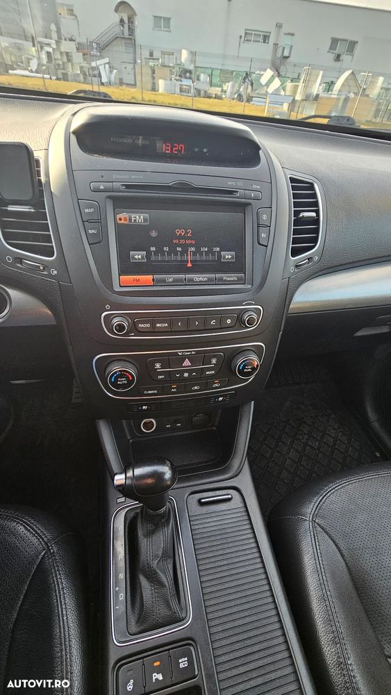 Kia Sorento 2.2 DSL EXECUTIVE AT 4x4 - 9