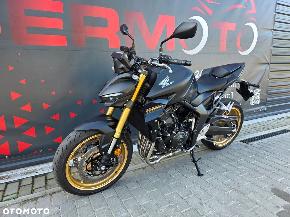 Honda Hornet - 34