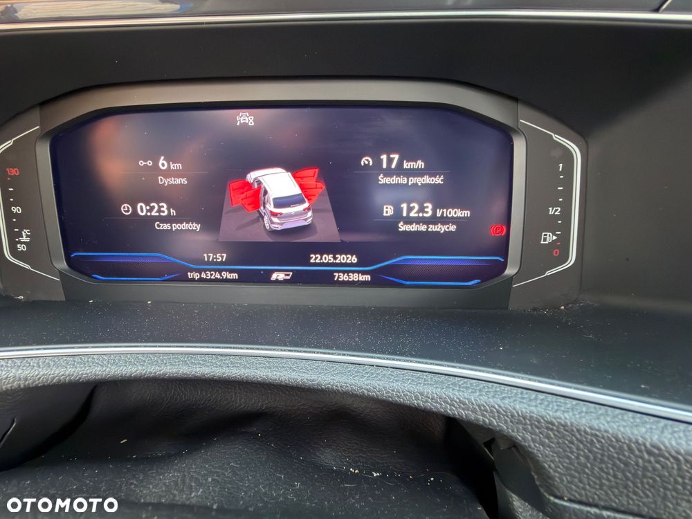 Volkswagen T-Roc 1.5 TSI R-Line DSG - 38