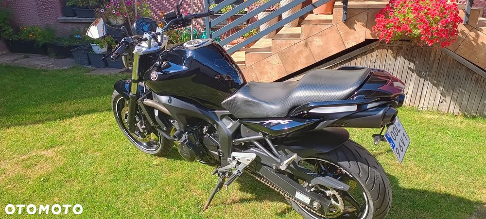 Yamaha FZ6 - 14
