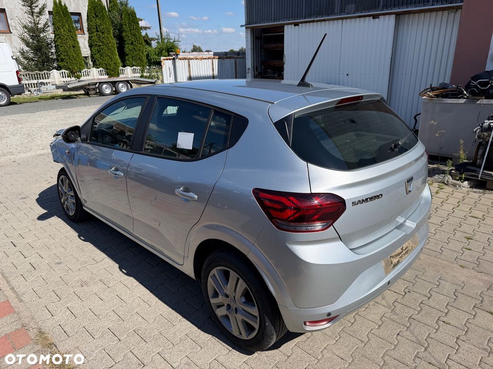 Dacia Sandero - 14