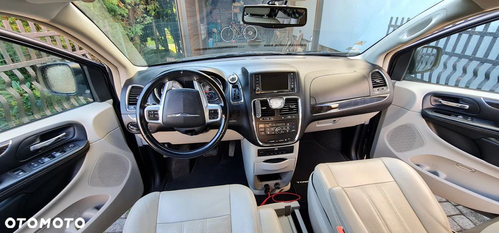 Chrysler Town & Country 3.6 Limited - 3