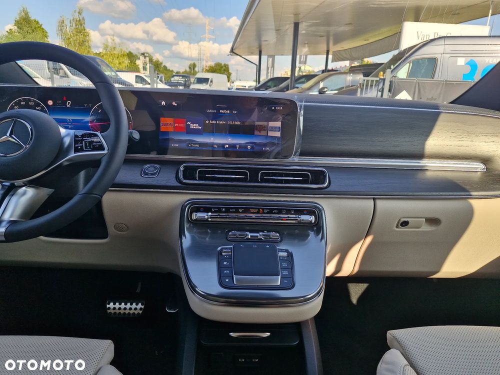 Mercedes-Benz Klasa V 300 d 9G-Tronic Exclusive (ekstra d³) - 23