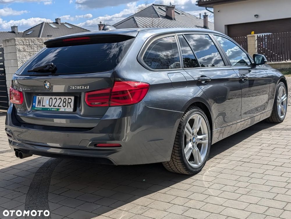 BMW Seria 3 - 17
