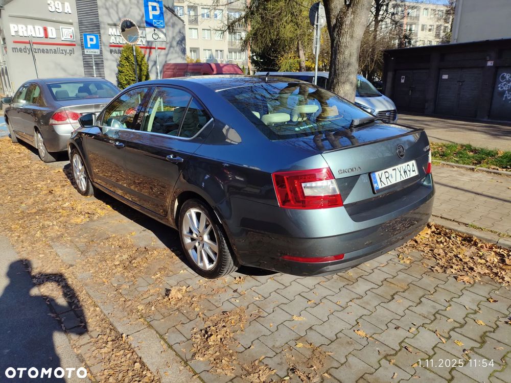 Skoda Octavia 2.0 TDI 4x4 L&K DSG - 2