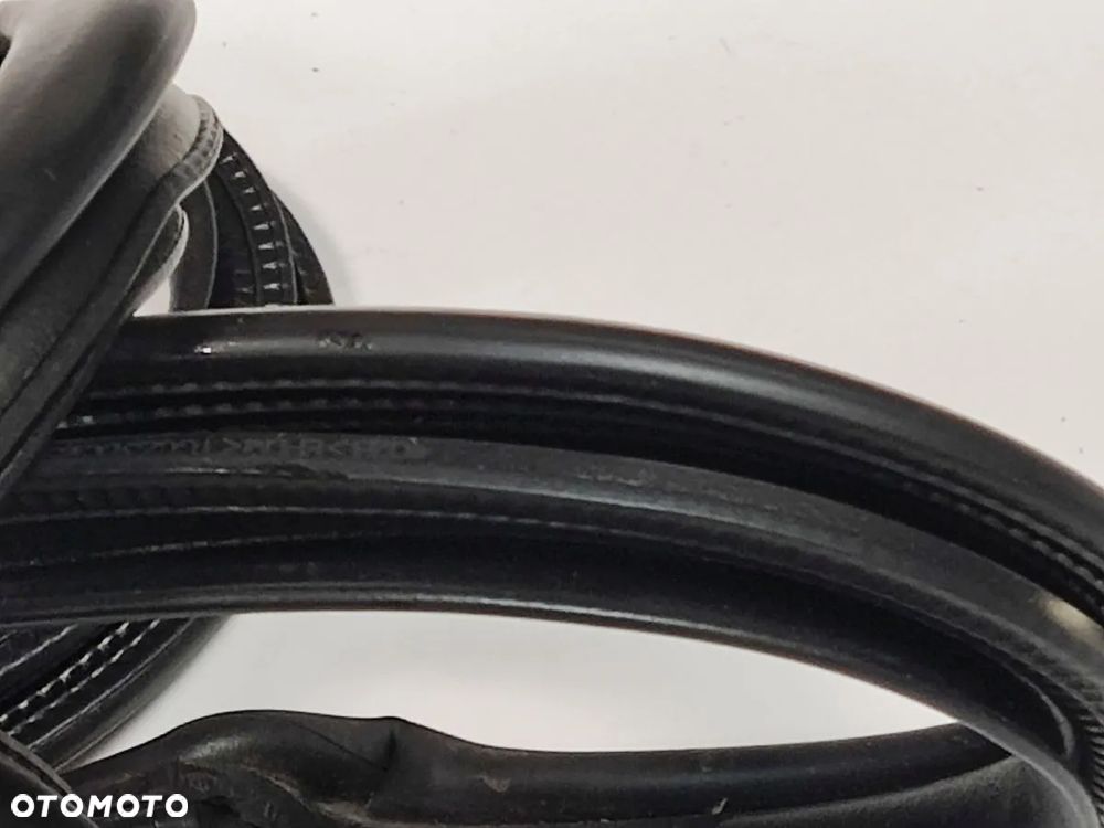 TOYOTA YARIS 19-24r Uszczelka Drzwi Prawa Lewa Przód Tył z Karoserii - 3