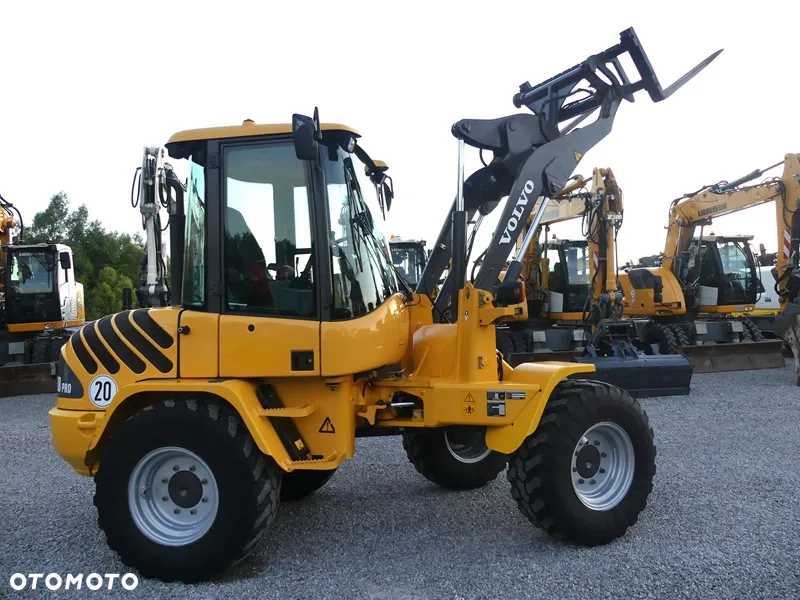 Volvo L30B PRO / Z Niemiec / 2011r / Ładny Stan / - 39
