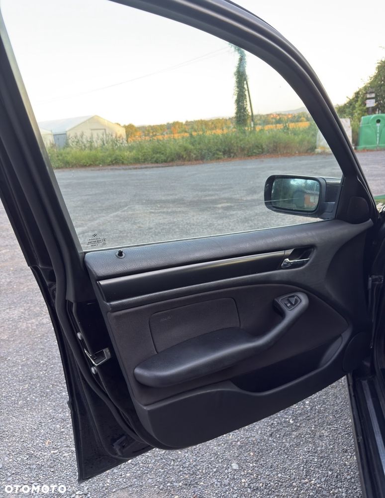 BMW Seria 3 320d - 10