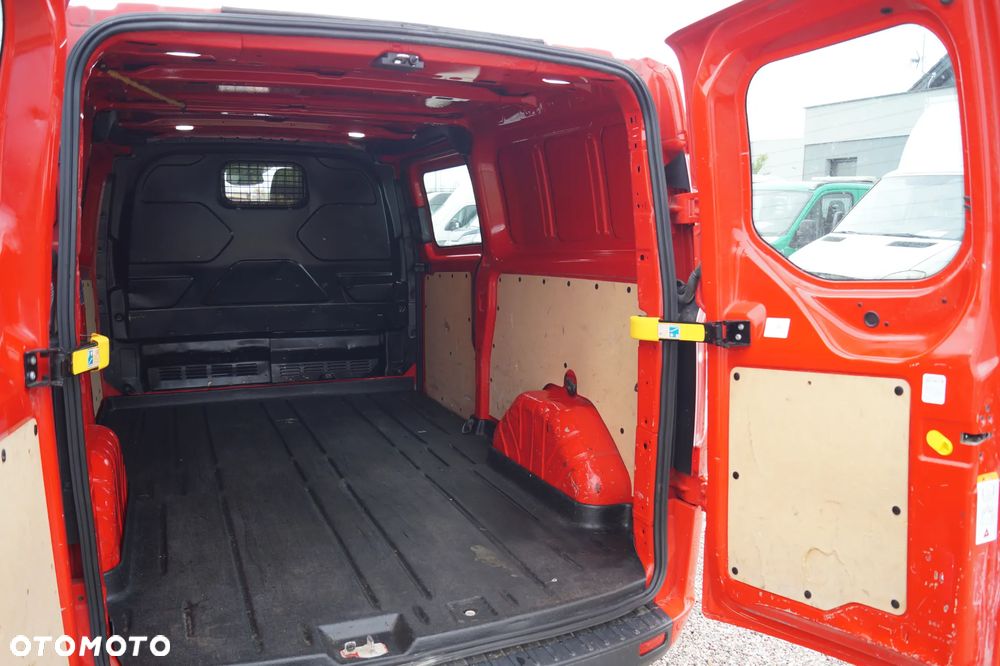 Ford Transit Custom - 18